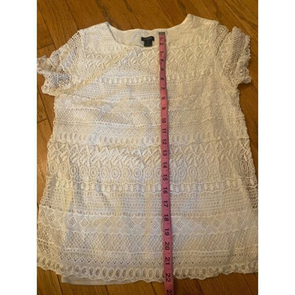 J. Crew, women's white lace front short sleeve blouse size 2 - Picture 7 of 7